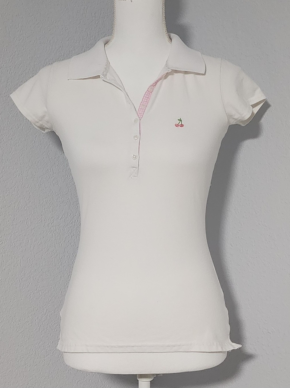 Vintage Y2K Energie White Short Sleeve Cherry Polo Shirt Womens Size Small